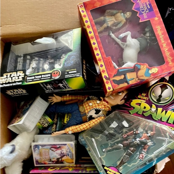 VINTAGE MYSTERY surprise 🎁 TOY BOX- 12 Random collectible Toys, some FULL SIZE - Picture 14 of 15